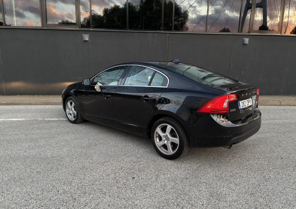 Volvo S60 Momentum